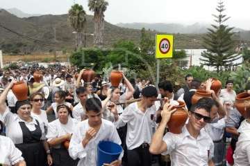 La 50Âª Traída del Agua, en imágenes (Foto TA)